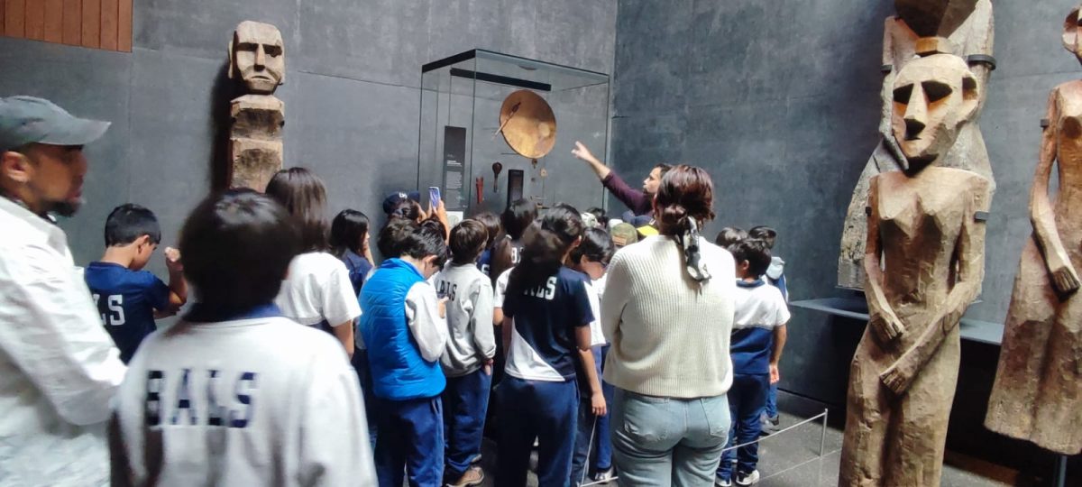 5° y 4° Básicos fueron al Museo Chileno de Arte Precolombino y Recorrido Patrimonial