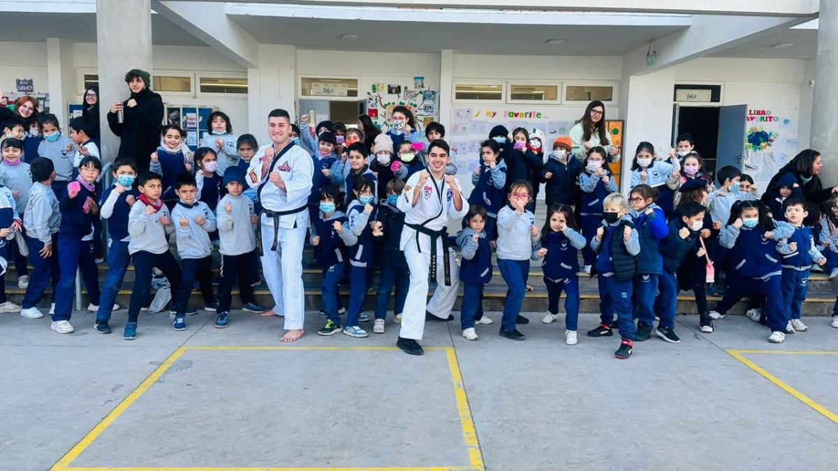 Convivencia Escolar: Recreo entretenido junto a Martínez Taekwondo Academy