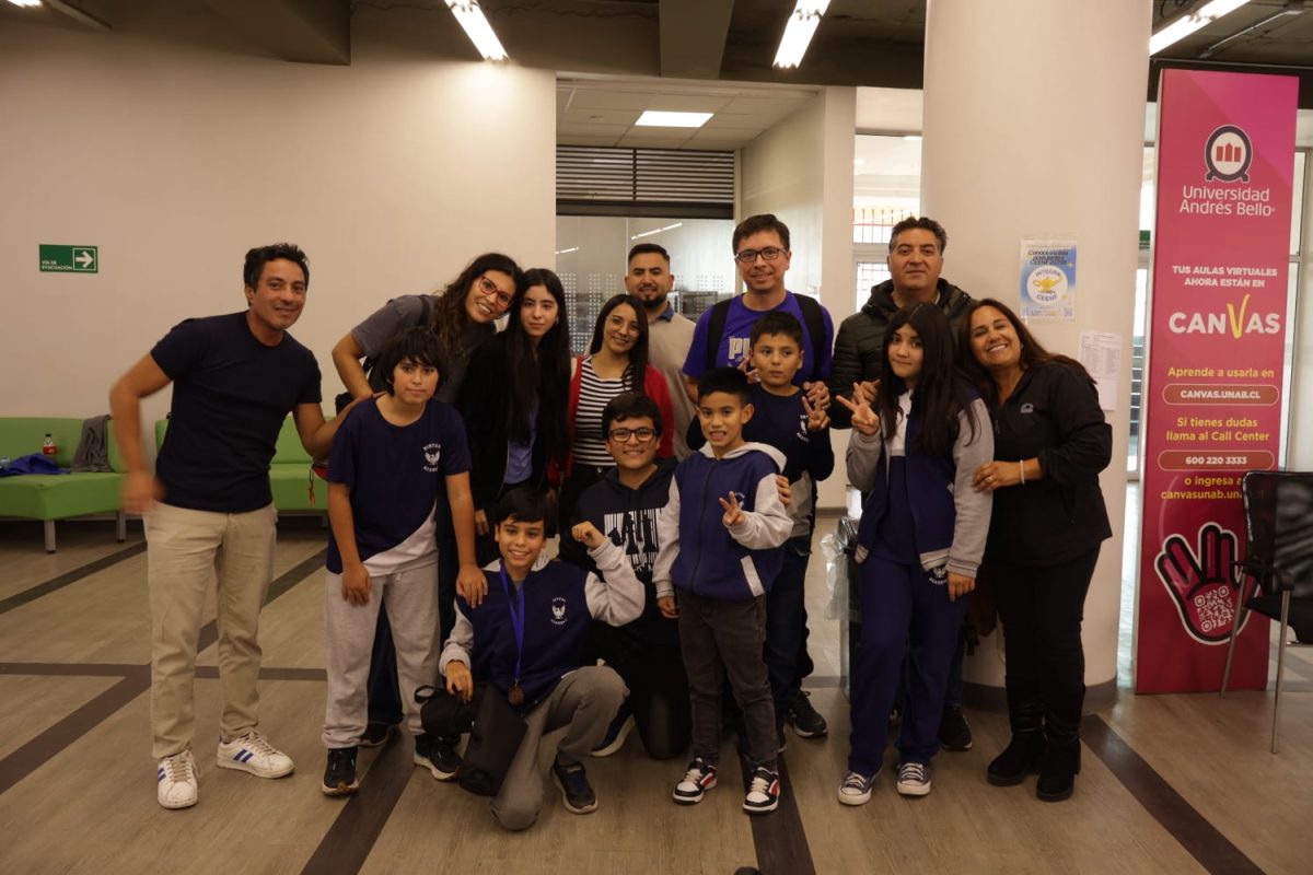 Nuestros estudiantes brillaron en el VIII Torneo Escolar Boston College