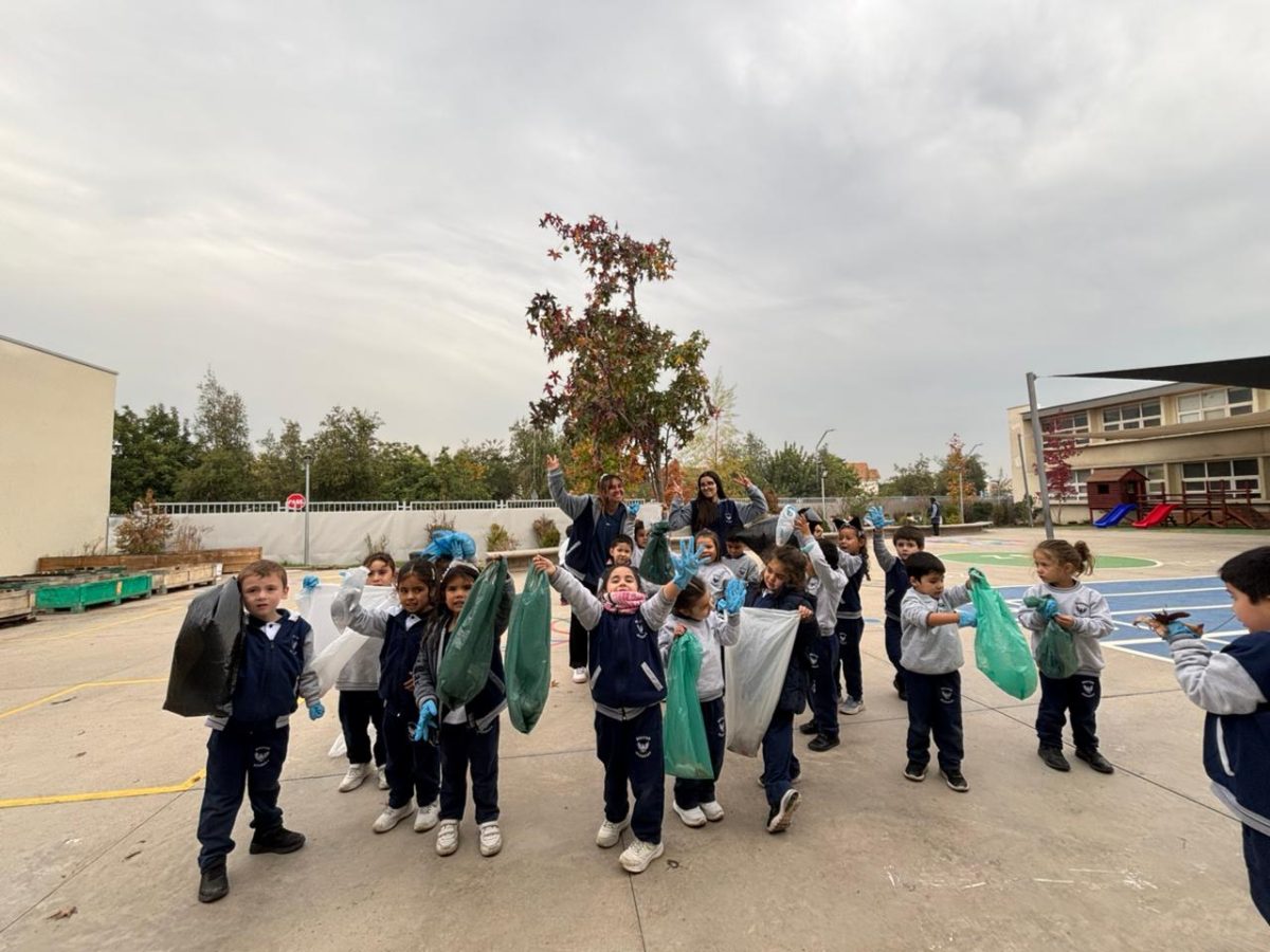 ¡Así vivimos My School and My Community!