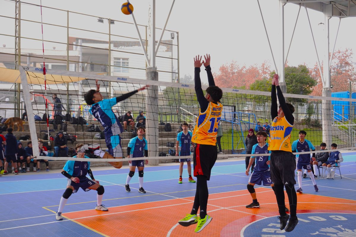 Boston Academy avanza a paso firme en su Plan Maestro de Vóleibol
