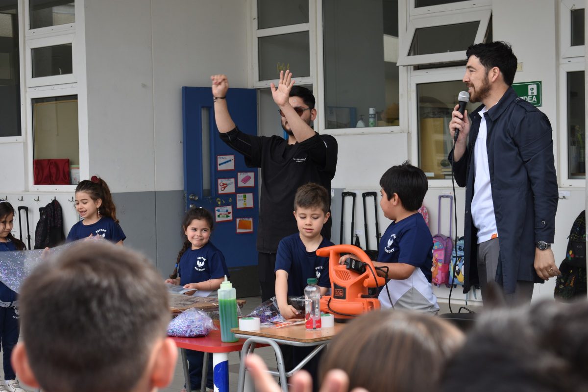Semana de Celebración de las Ciencias y Muestras Científicas en BALS.