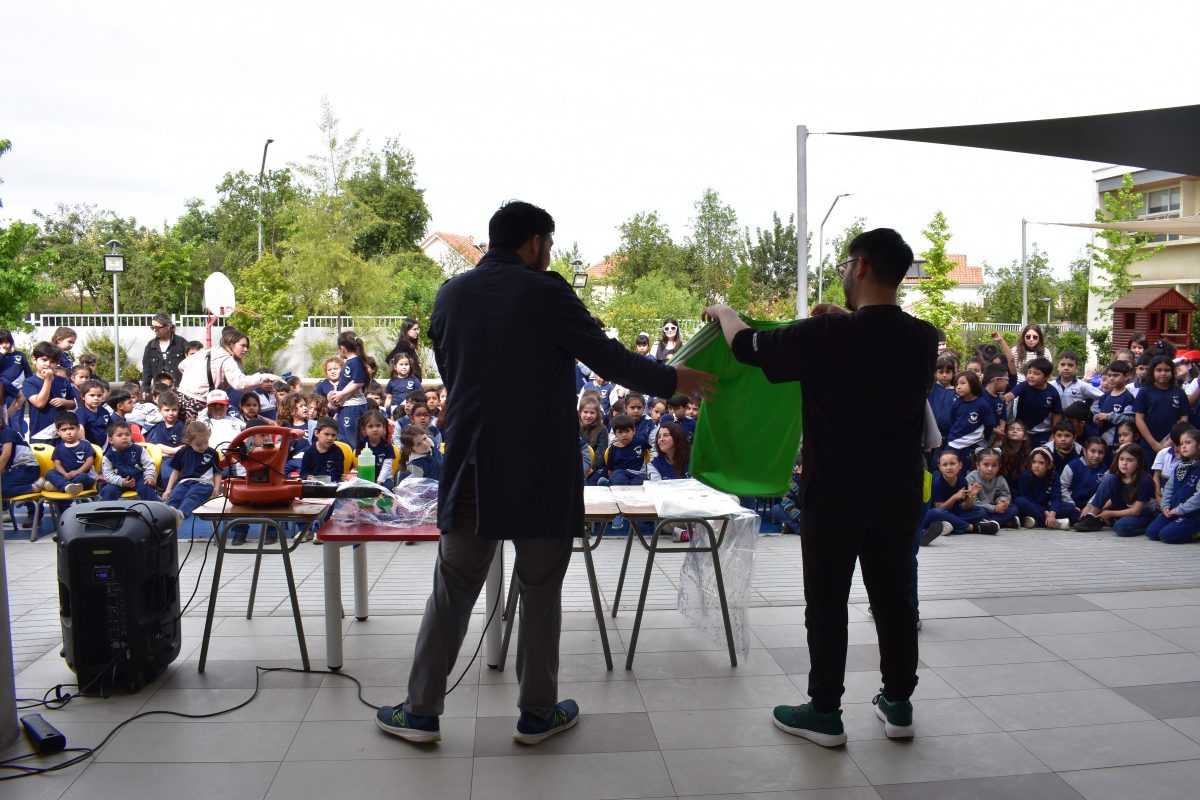 Semana de Celebración de las Ciencias y Muestras Científicas en BALS.