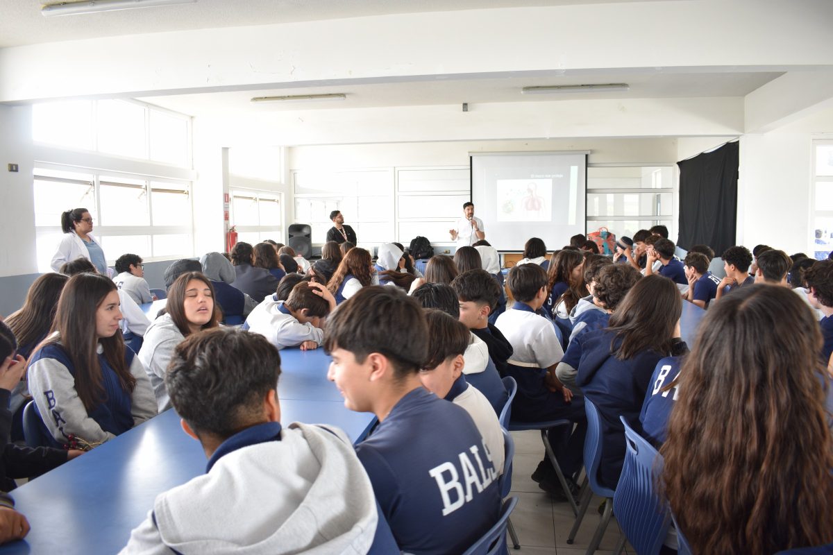 Semana de Celebración de las Ciencias y Muestras Científicas en BALS.