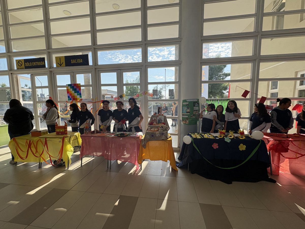 ¡Cierre de Unidad con Honores! Quinto Básico Celebra Culturas en Artes
