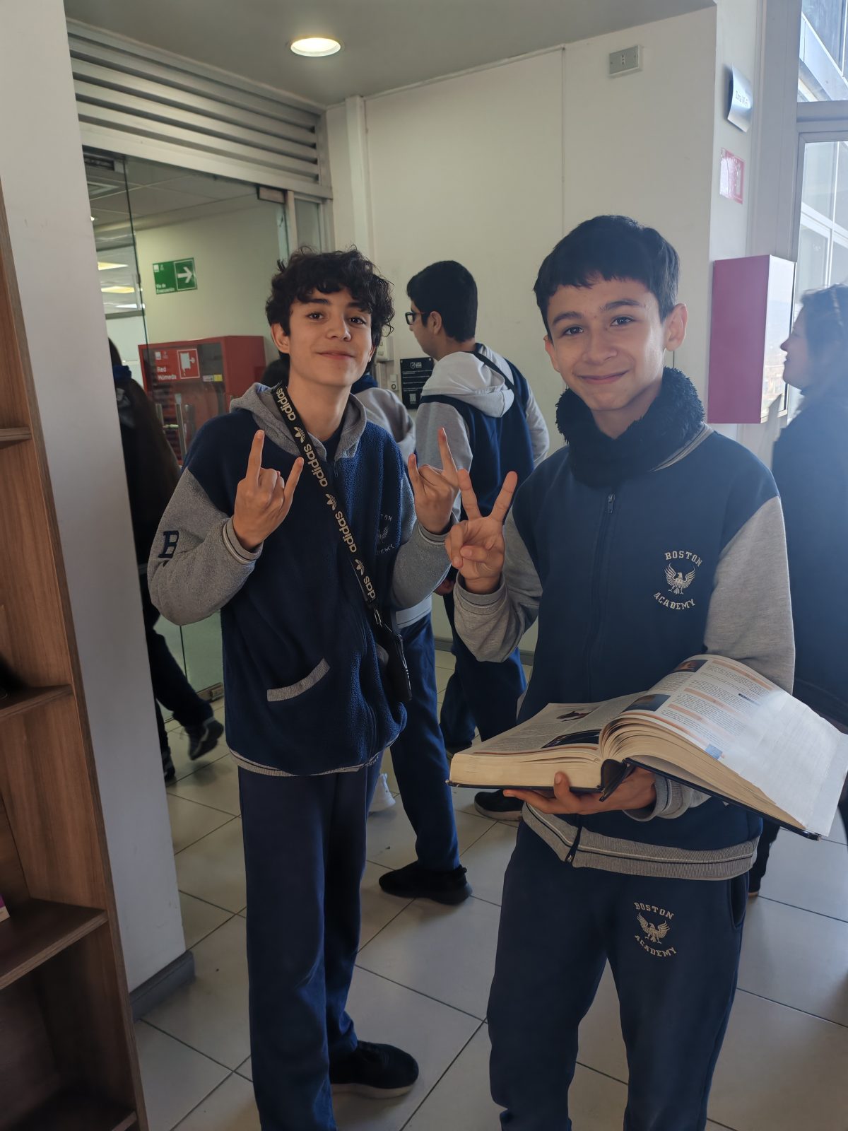 Visita al Centro de Biología Integrativa de la Universidad Mayor