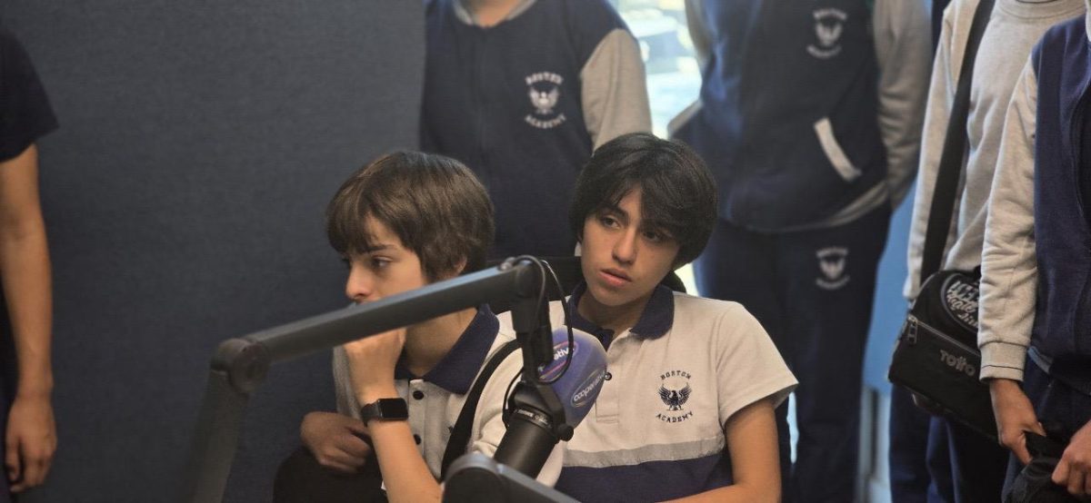 Salida pedagógica a Radio Cooperativa Los Estudiantes de 8ºbásico A y B