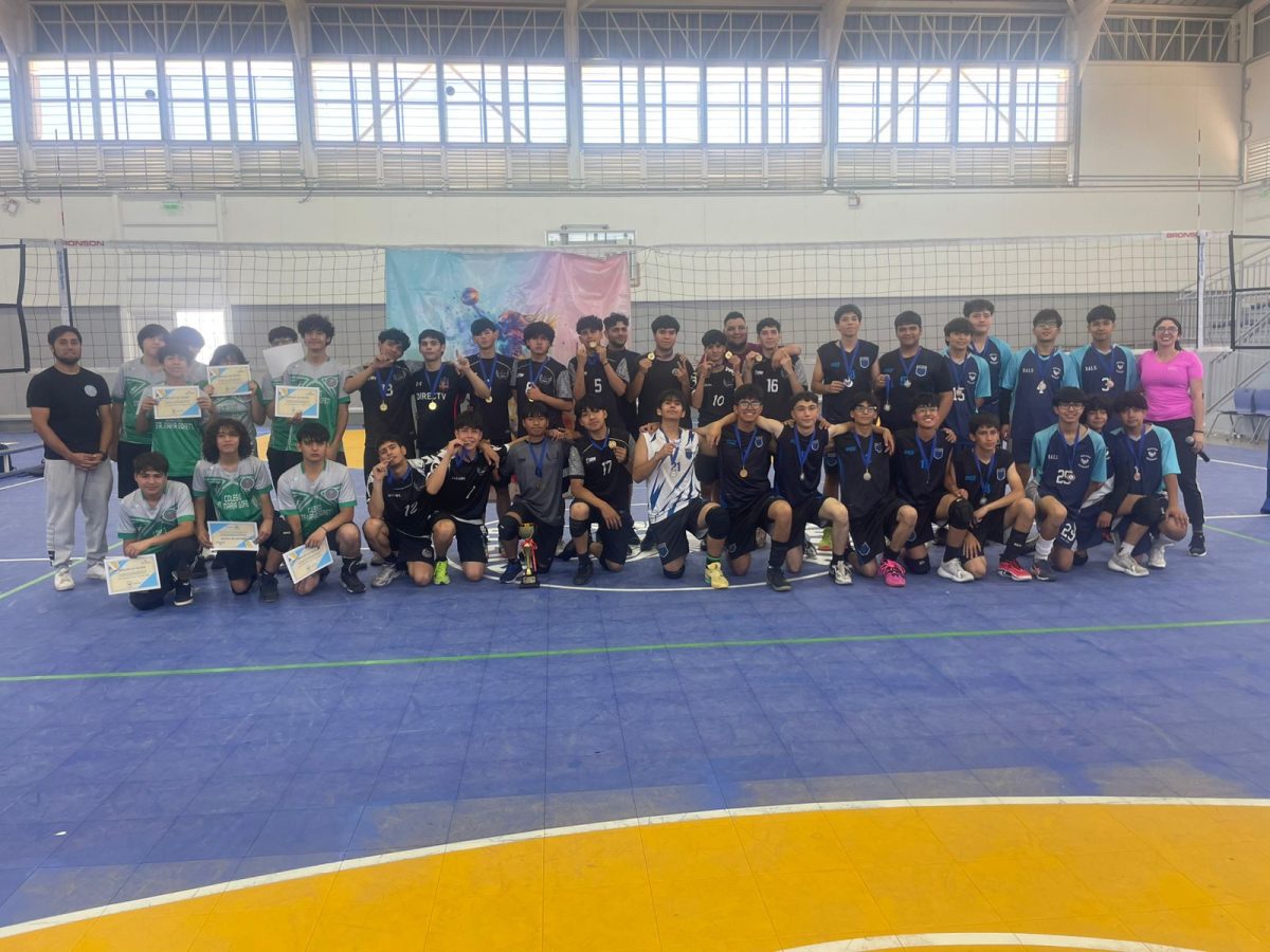 Celebramos el cierre de nuestros Talleres Extracurriculares 2025 con jornadas deportivas y presentaciones artísticas