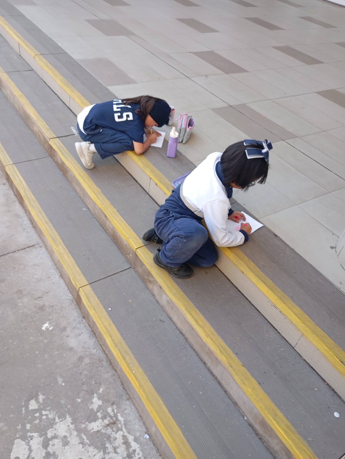 ¡Un Viaje Entre Páginas! El Colegio Celebra una Inolvidable Semana del Libro