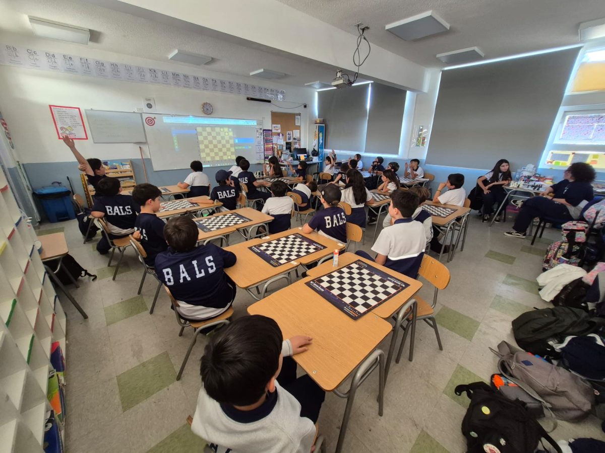 Estrategia y aprendizaje: Gran convocatoria en el inicio del Taller de Ajedrez 2026