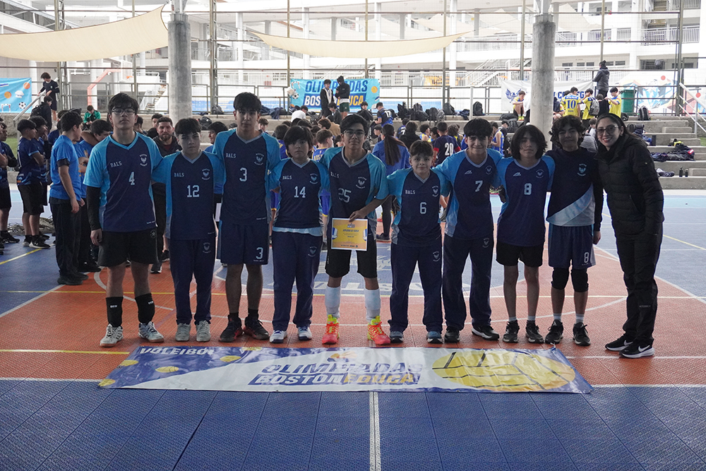 Nuestros estudiantes compitieron en el cierre de la temporada de vóleibol de las Olimpiadas BostonEduca