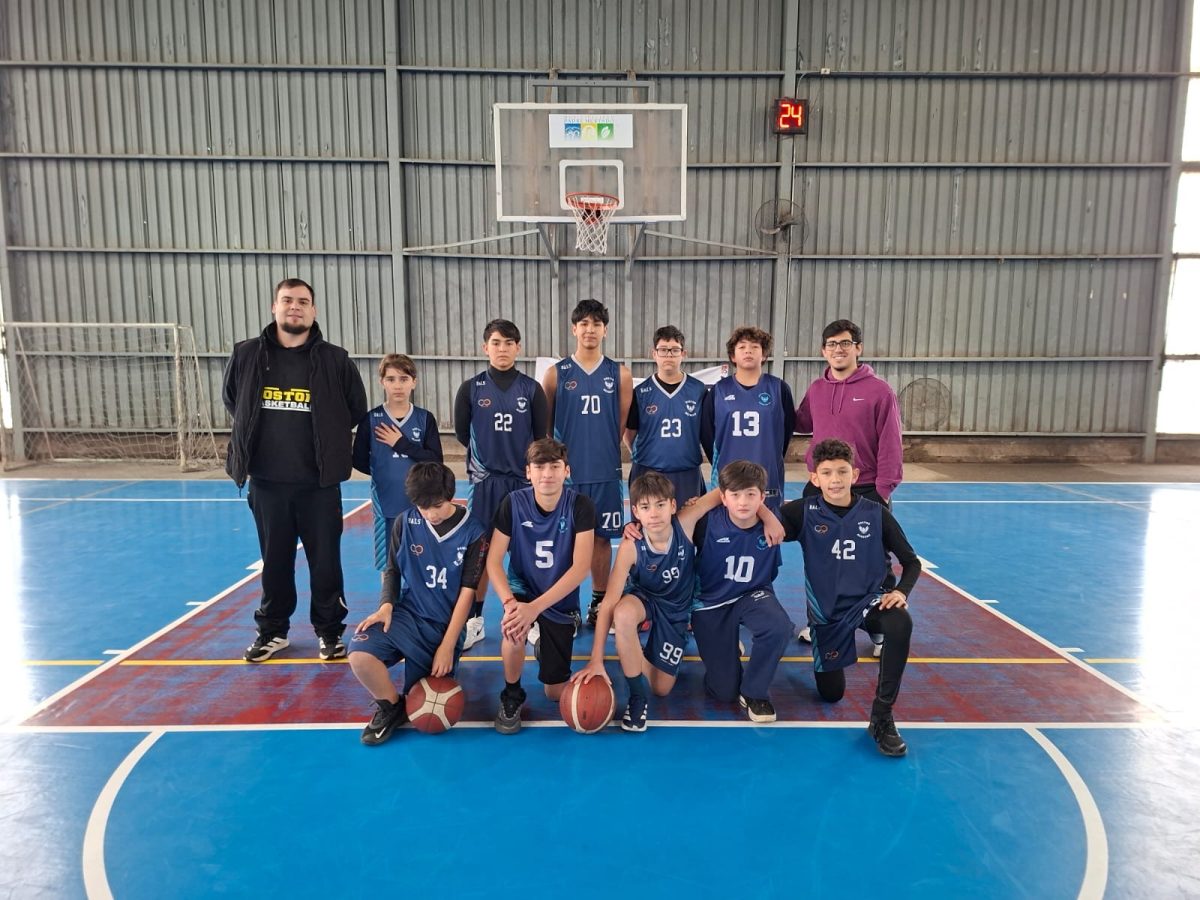 Selección Sub-14 de Básquetbol de Boston Academy se corona campeona comunal