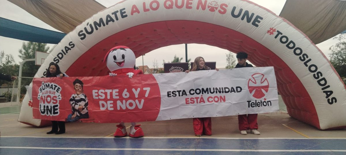 Visita del staff de la Teletón en una actividad organizada por el Centro de Padres