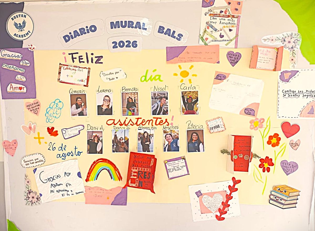 Estudiantes de Junior potencian su creatividad y expresión en el nuevo Taller de Journal y Papelería