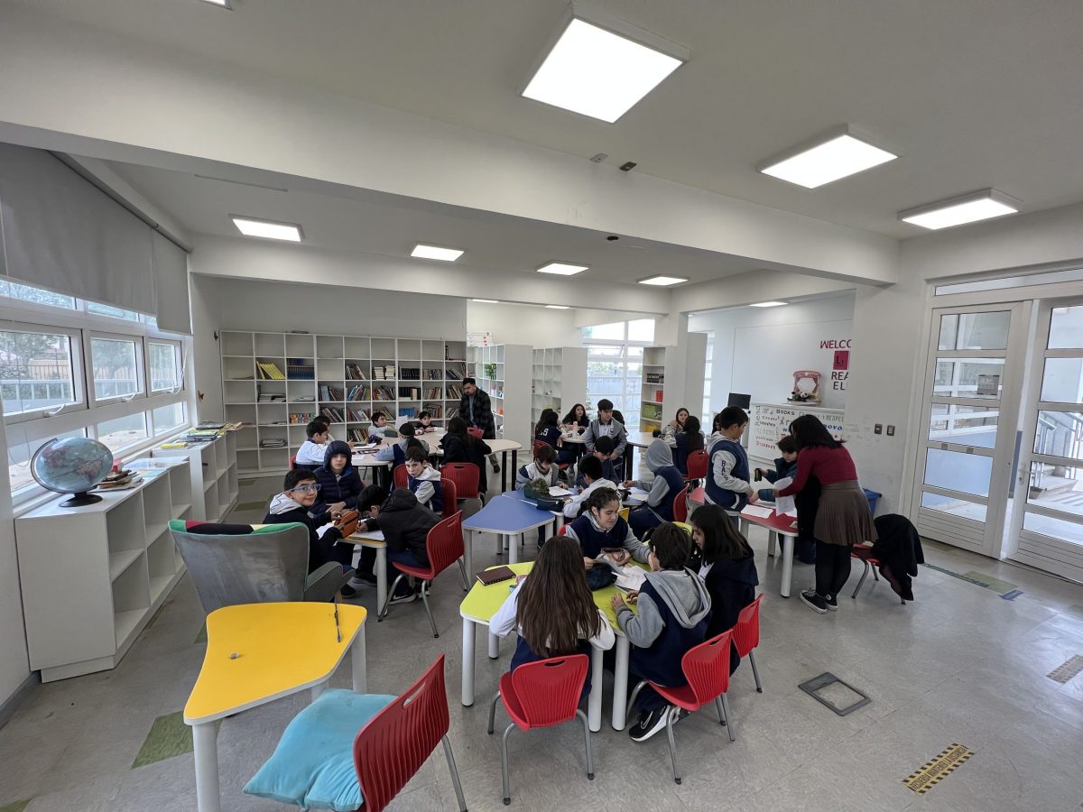 Reconocemos la dedicación y compromiso de nuestras bibliotecarias