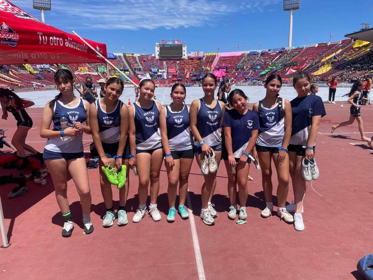 Atletas de BALS establecen nuevo récord del colegio en el Interescolar de Atletismo 2026