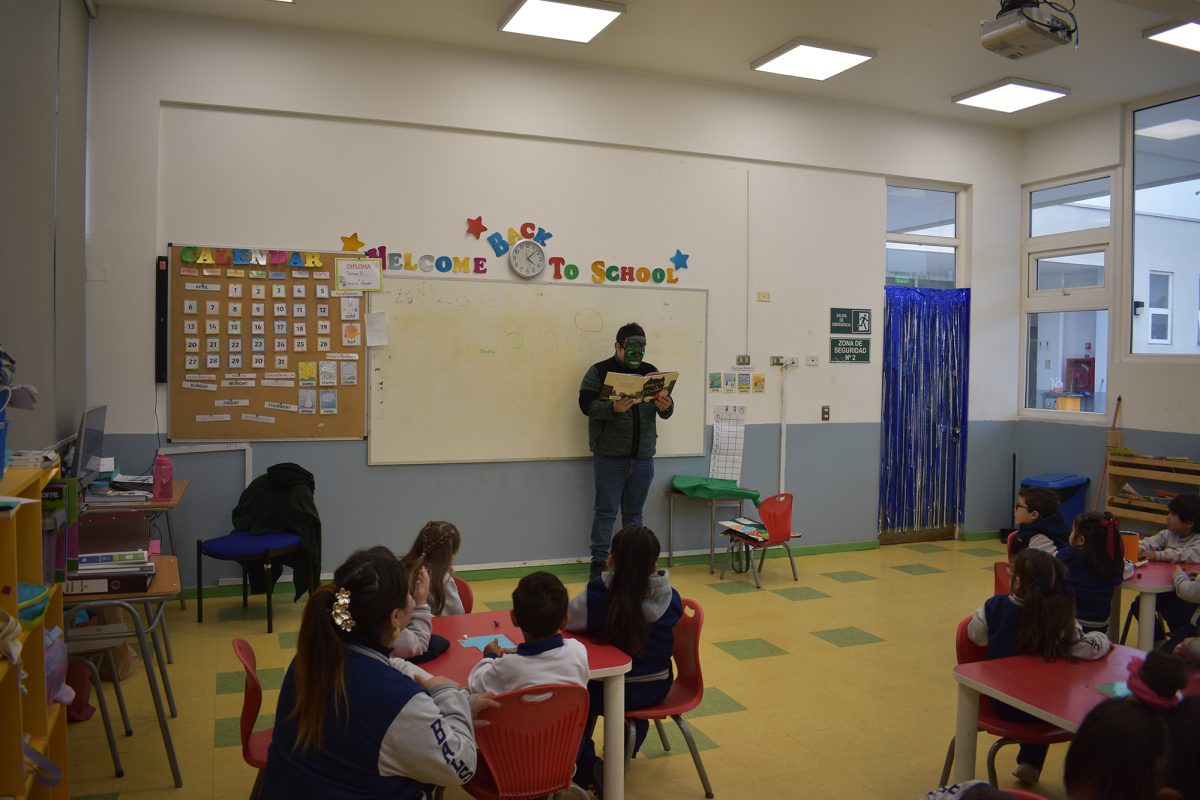 ¡Un Viaje Entre Páginas! El Colegio Celebra una Inolvidable Semana del Libro
