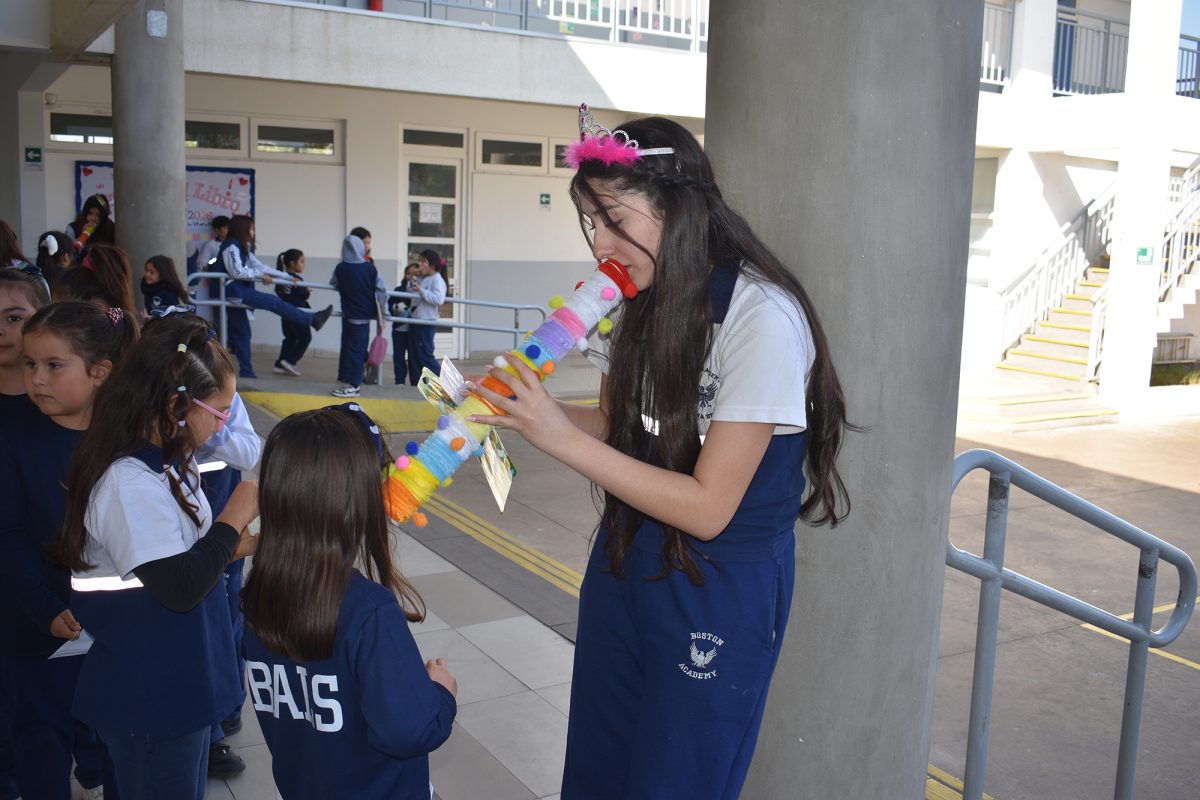¡Un Viaje Entre Páginas! El Colegio Celebra una Inolvidable Semana del Libro